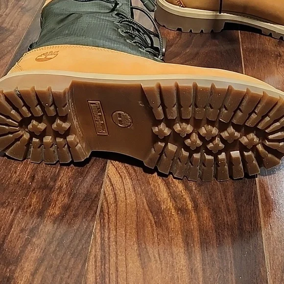 Timberlands - Picture 7 of 7